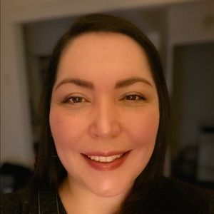 Meet your Posher, Maeve